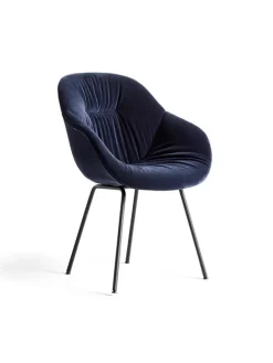 About a Chair AAC155 fra Hay