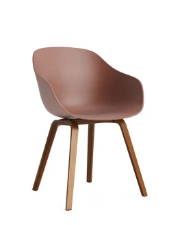 About a Chair AAC127 fra Hay