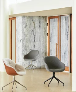 About a Chair AAC123 Soft fra Hay