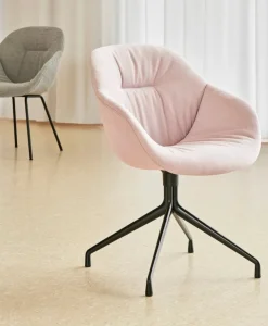 About a Chair AAC123 Soft fra Hay