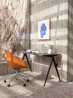 About a Chair AAC123 Soft fra Hay