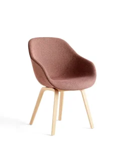 About a Chair AAC127 Soft fra Hay