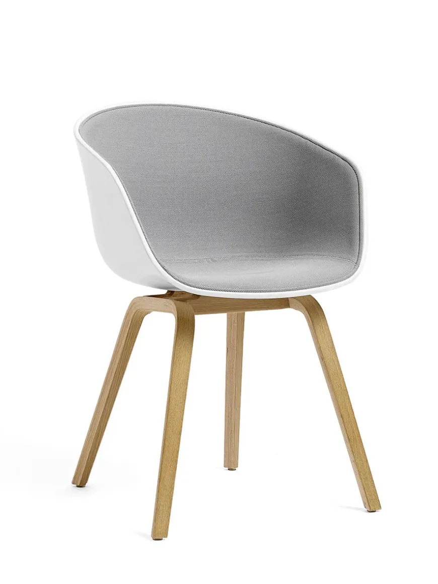 About a Chair AAC23 Soft fra Hay