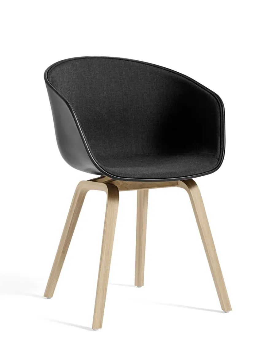 About a Chair AAC23 Soft fra Hay