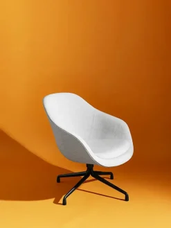About a Lounge Chair low AAL83 fra Hay
