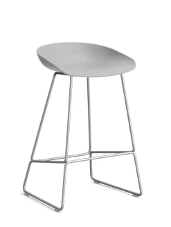 About a Stool AAS39 fra Hay