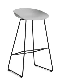 About a Stool AAS38 fra Hay