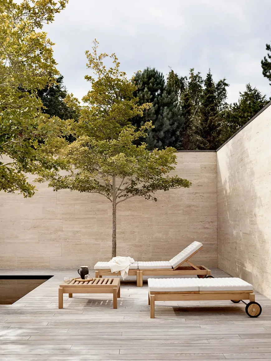 AH604F Outdoor Lounger Fodskammel fra Carl Hansen & Søn