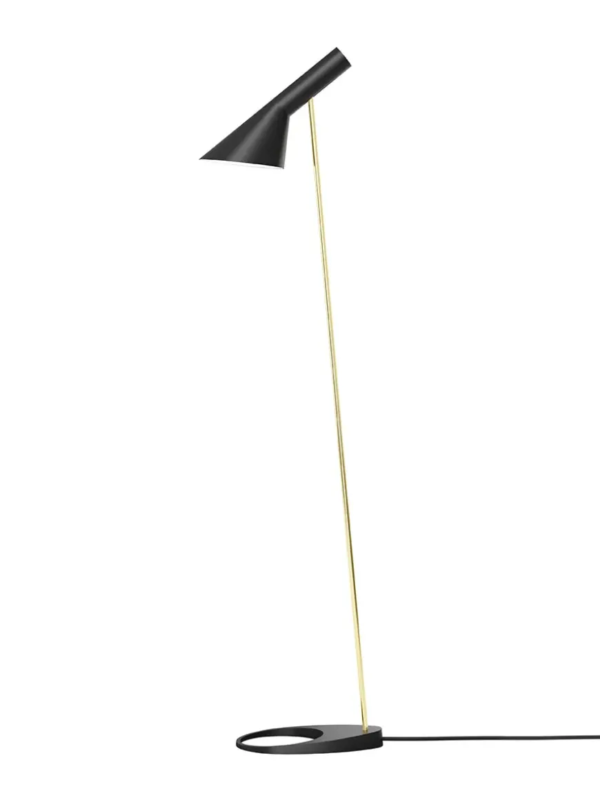 AJ Floor Lamp, black/brass af Arne Jacobsen