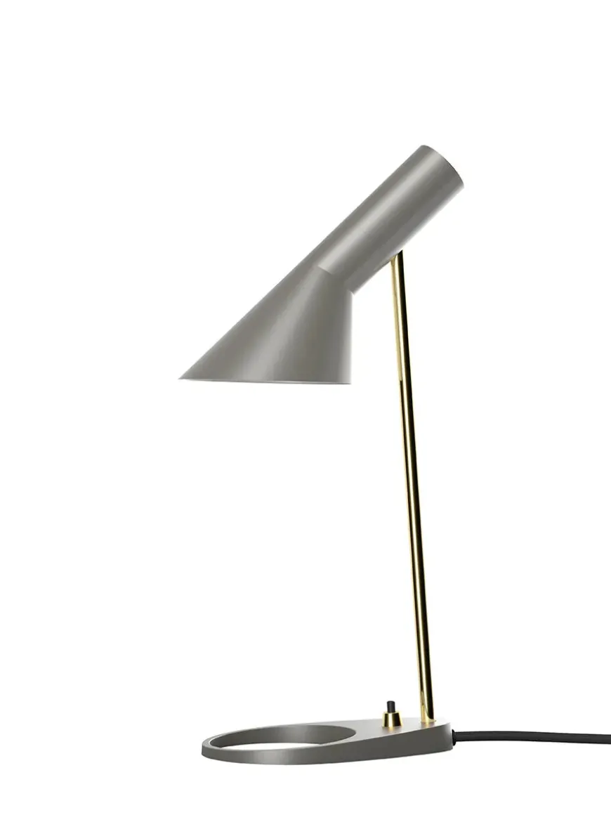 AJ Mini bordlampe fra Louis Poulsen