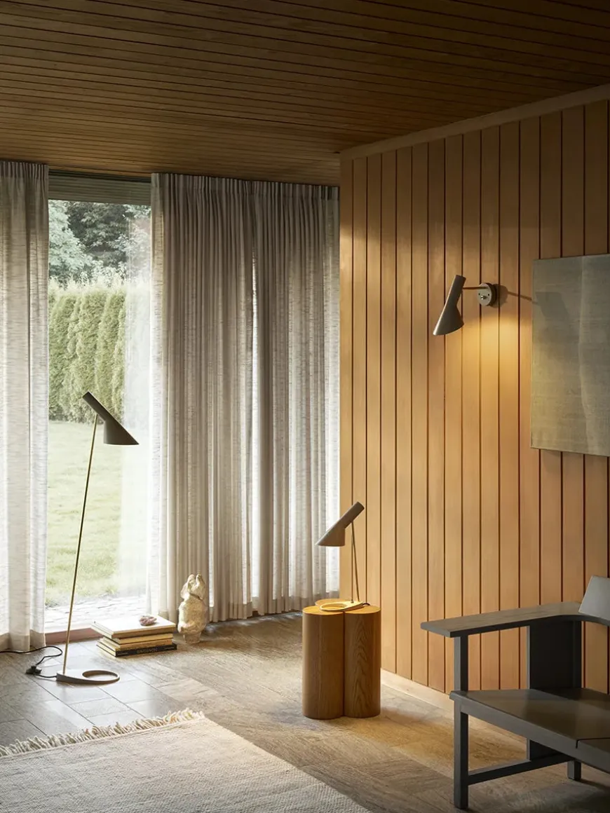 AJ Mini bordlampe fra Louis Poulsen