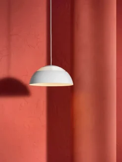 AJ Royal pendel i sort fra Louis Poulsen