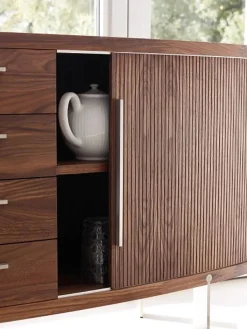 AK 1300 Oval Skænk fra Naver Collection