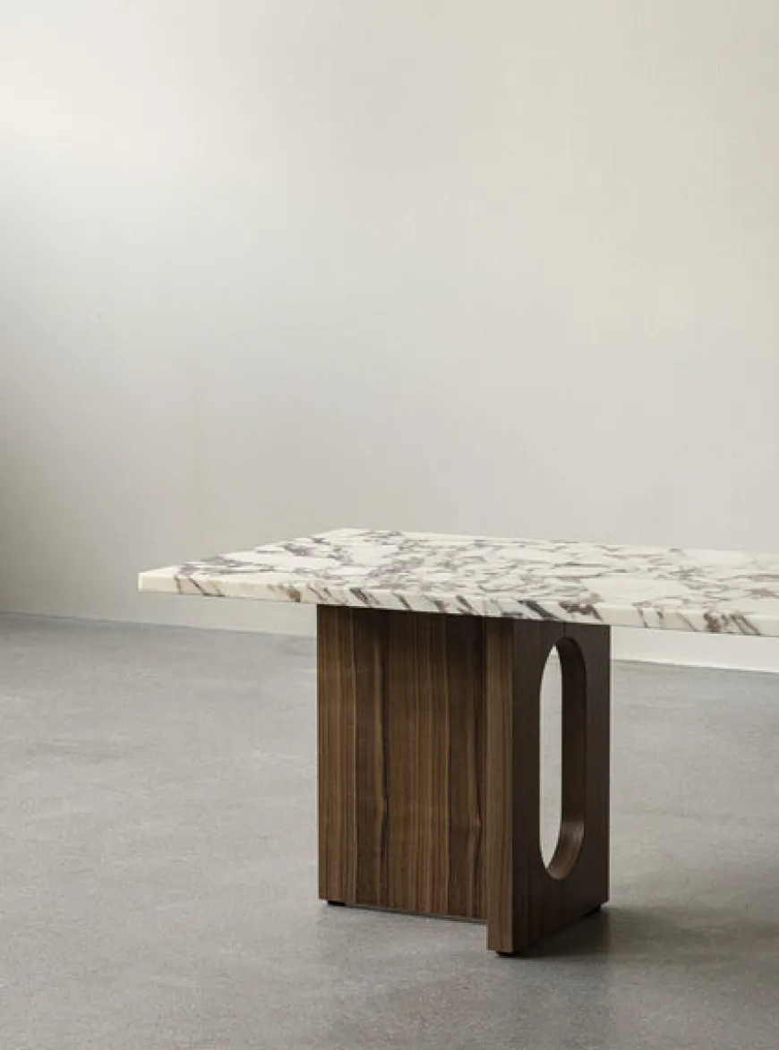Androgyne Lounge Table, Kunis Breccia / Wood fra Audo Copenhagen