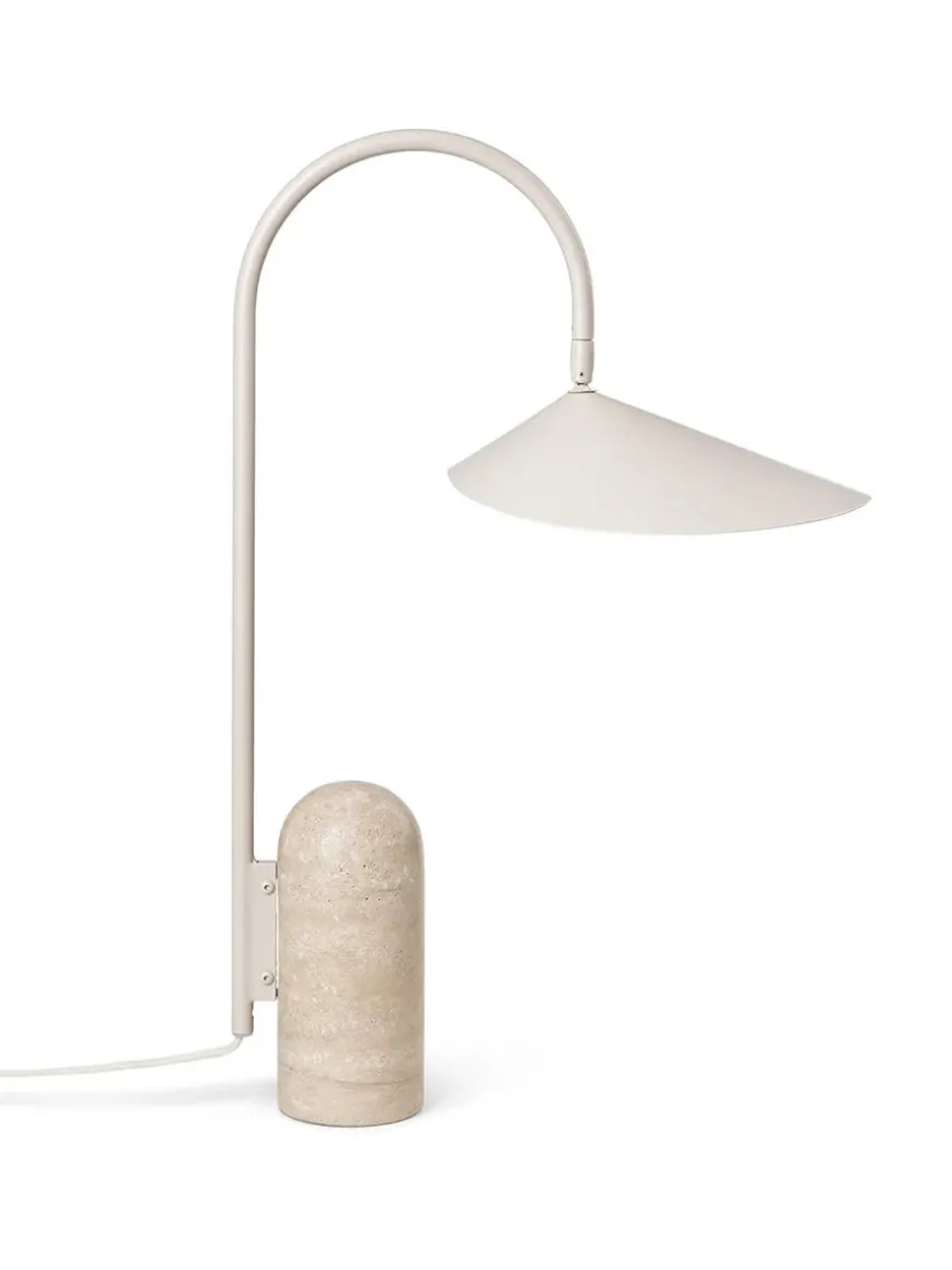 Arum bordlampe fra Ferm Living