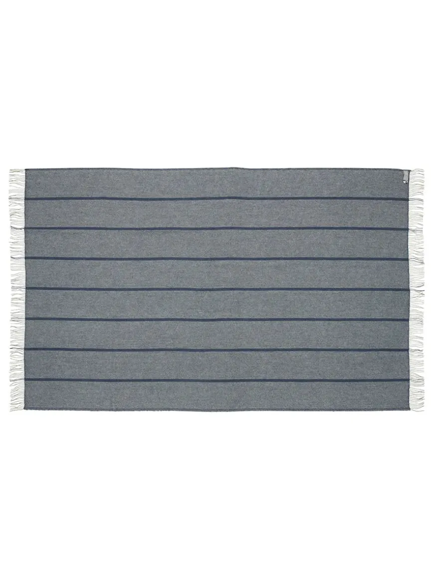 Askø Plaid, dark grey fra Silkeborg Uldspinderi