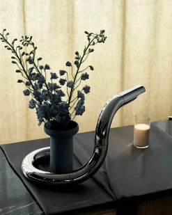 Aspide Bordlampe fra GUBI