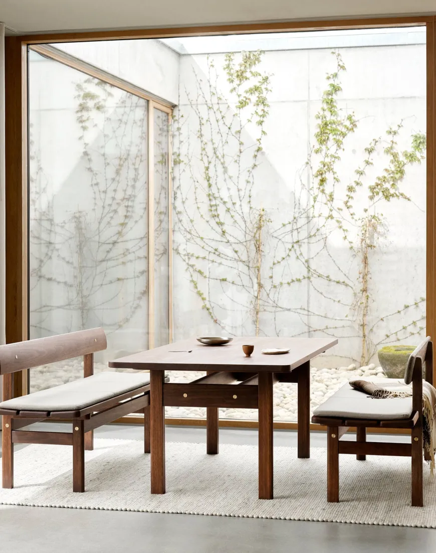 Asserbo sæt, spisebord og bænke inkl. hynder, af Børge Mogensen