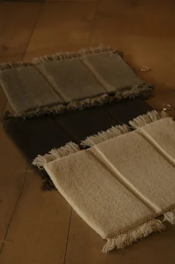 Atoll Tæppe, Brown fra Massimo