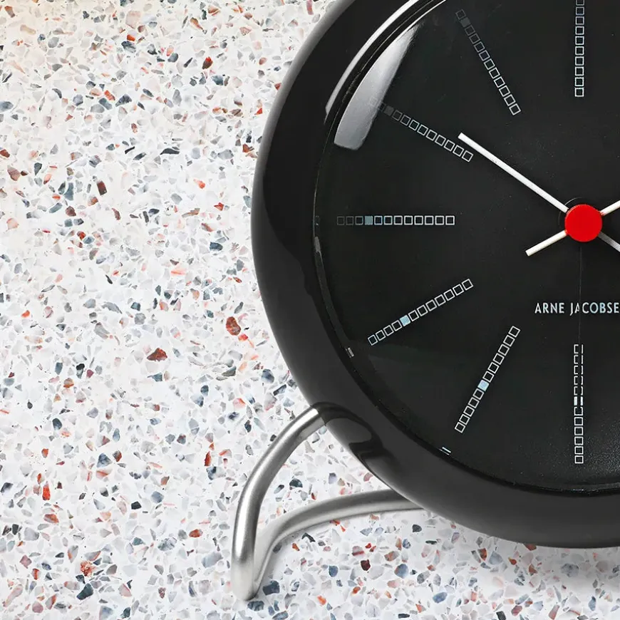 Bankers Bordur, hvid af Arne Jacobsen