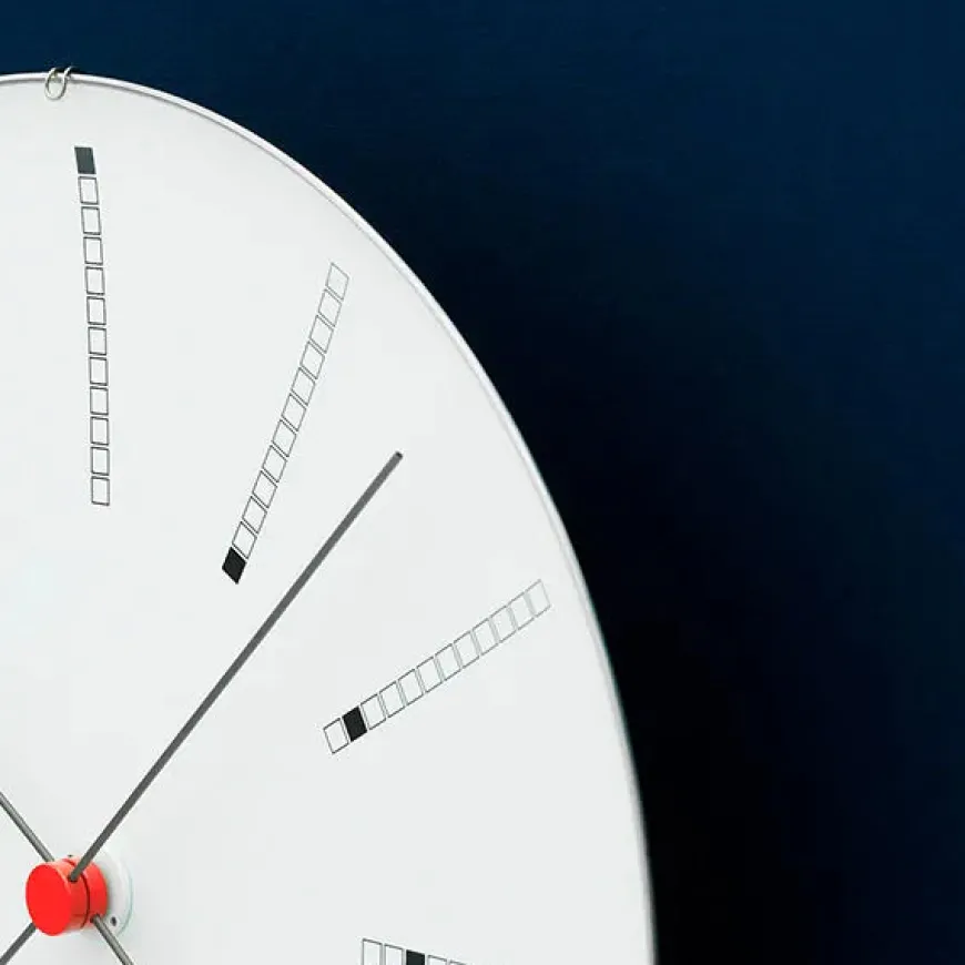 Bankers club vægur af Arne Jacobsen (Ø: 16)