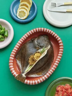 Barro Oval Dish, small fra Hay