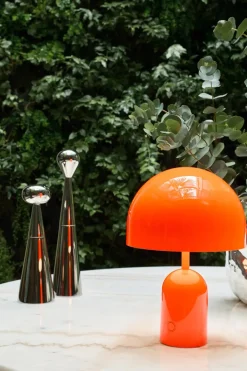 Bell Portable Bordlampe, taupe fra Tom Dixon