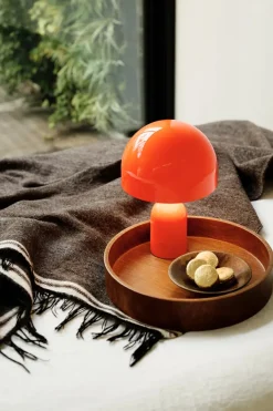 Bell Portable Bordlampe, white fra Tom Dixon