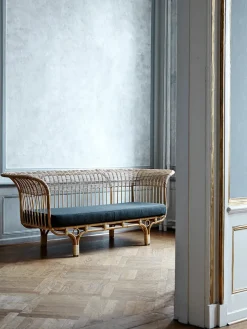 Belladonna Sofa af Franco Albini