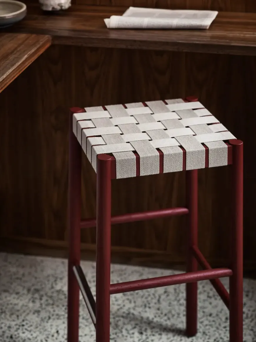 Betty Barstol TK8 fra &Tradition