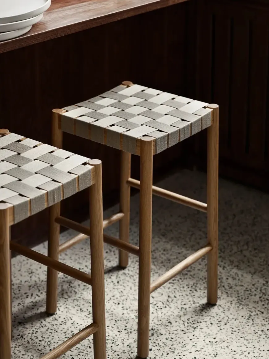 Betty Barstol TK8 fra &Tradition