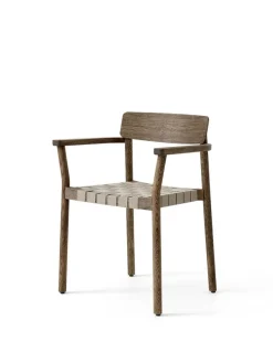 Betty TK9 Spisebordsstol, sortlakeret eg fra &Tradition