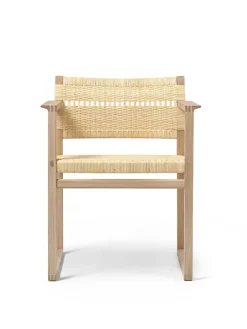 BM62 Armstol, sjeneflet af Børge Mogensen