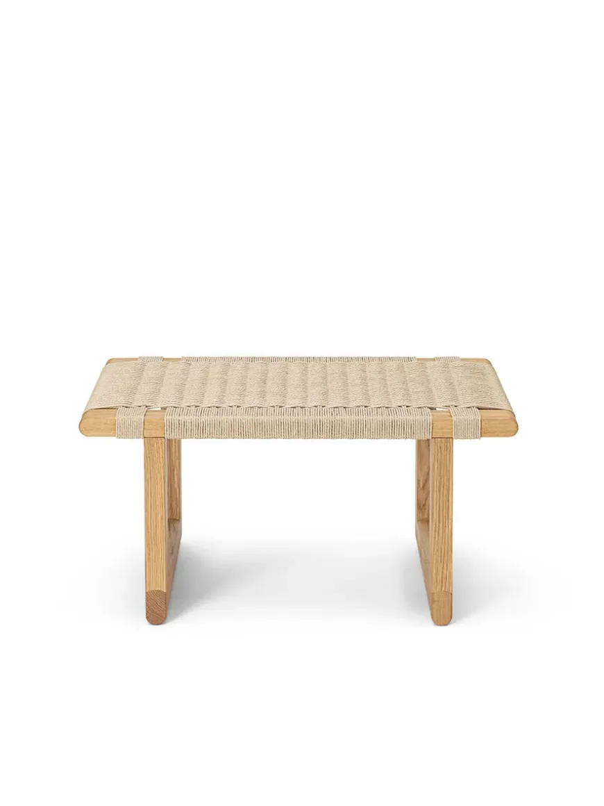 BM0489S Table Bench, papirflet af Børge Mogensen