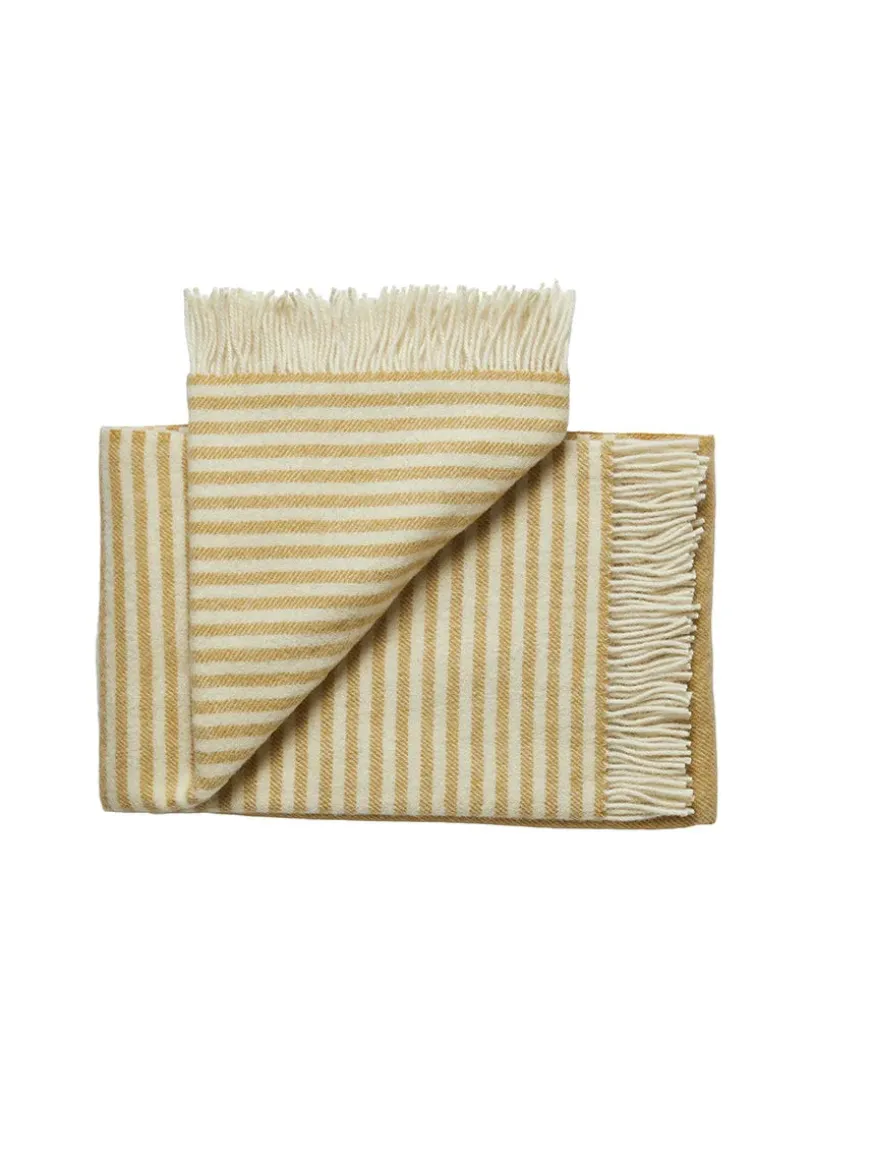 Bogø Plaid, light green fra Silkeborg Uldspinderi