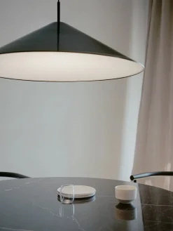 Brolly Pendant, Ø70 cm fra New Works