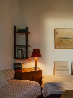 Básica Mínima Bordlampe fra Santa and Cole