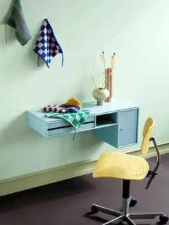 Bureau skrivebord fra Montana