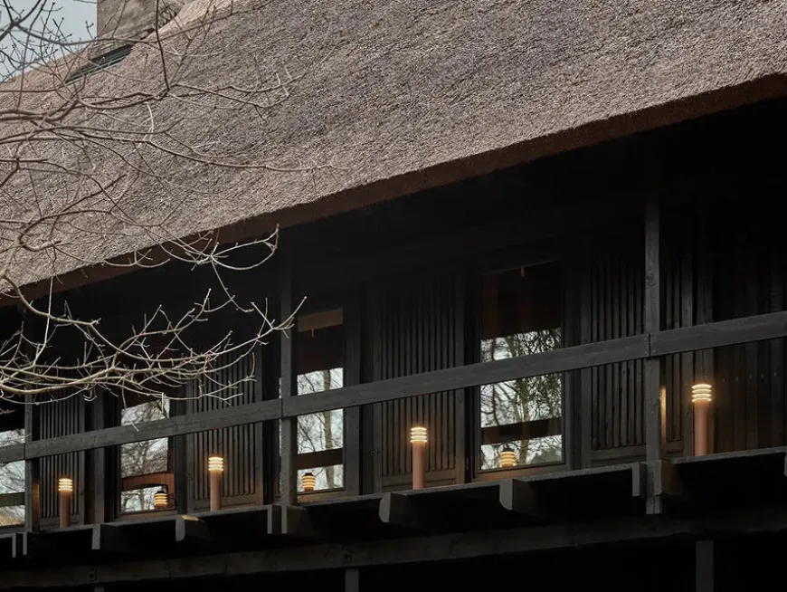 Bysted Garden Aluminium, Lav fra Louis Poulsen