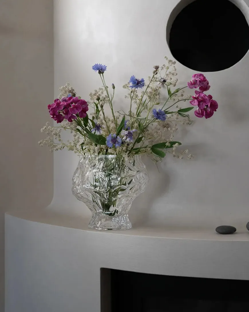 Canyon Vase Medium, new smoke fra Hein studio