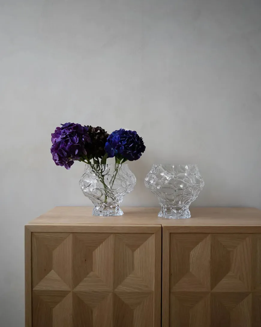 Canyon Vase Medium, new smoke fra Hein studio