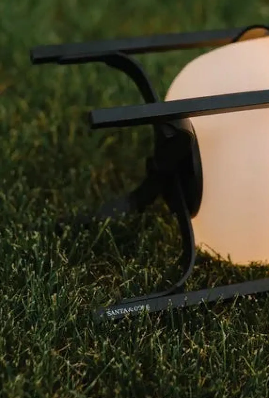 Cestita Alubat Bordlampe fra Santa and Cole