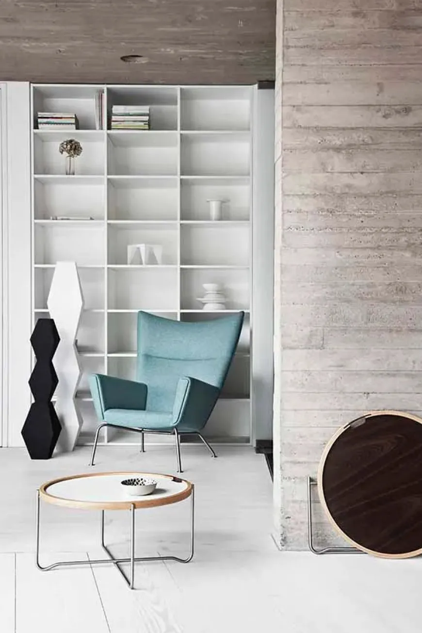 CH417 Bakkebord af Hans J. Wegner