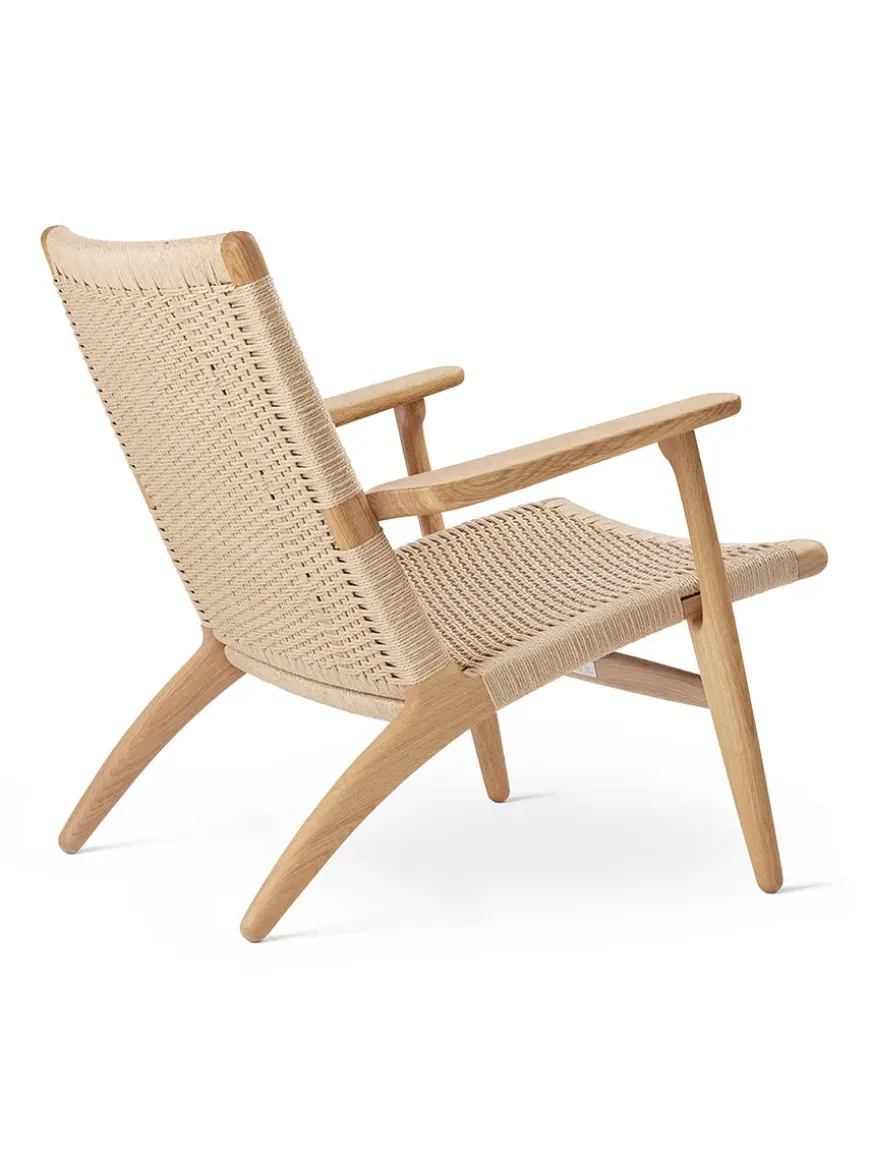 CH25 Loungestol, eg hvidolie af Hans J. Wegner