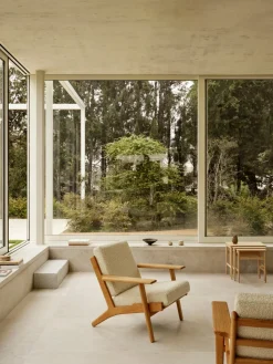 CH290 loungestol, eg olie af Hans J. Wegner