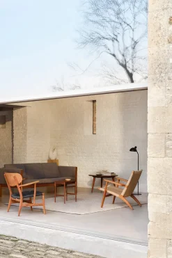 CH25 Loungestol, eg sæbe af Hans J. Wegner