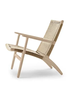 CH25 Loungestol, eg sortmalet med sort flet af Hans J. Wegner