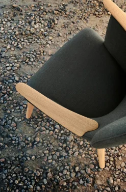 CH78 Mama Bear af Hans J. Wegner