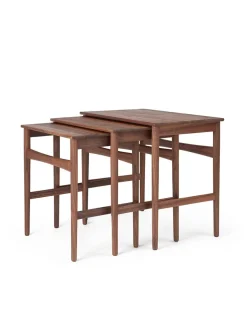 CH004 Nesting Tables fra Carl Hansen & Søn