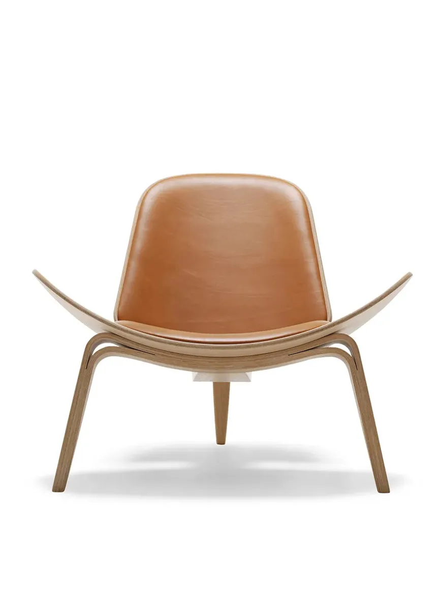 CH07 Skalstol, eg olie/Loke 7748 af Hans J. Wegner